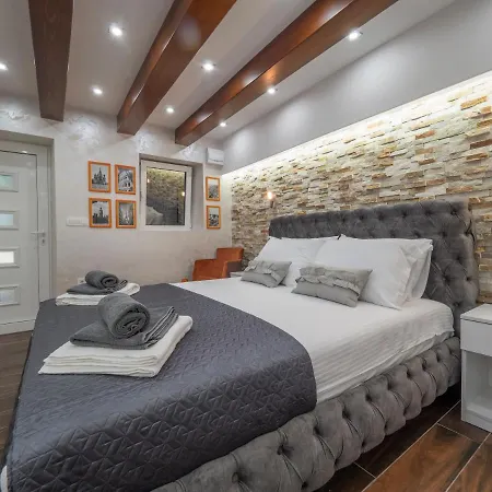 Luxury Boutique * Budva